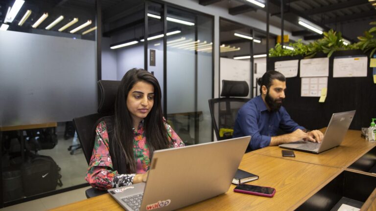 STARTUPS-ROW-PAKISTAN-25-1600x900
